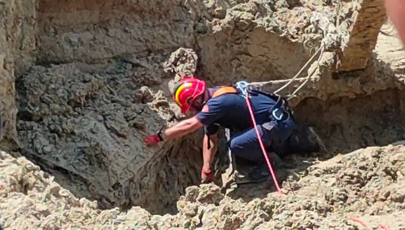 Silivri'deki Feci Göçükte Kaybolan Operatörün Cansız Bedenine Ulaşıldı