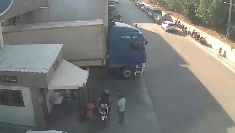 Milyonlarca Liralık Ürünlere El Koyan Nakliye Operasyonu Şaşkınlık Yarattı