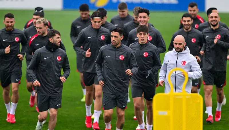 Milli Takımda İki Futbolcu Ağrıları Nedeniyle Hazırlıklara Katılmadı