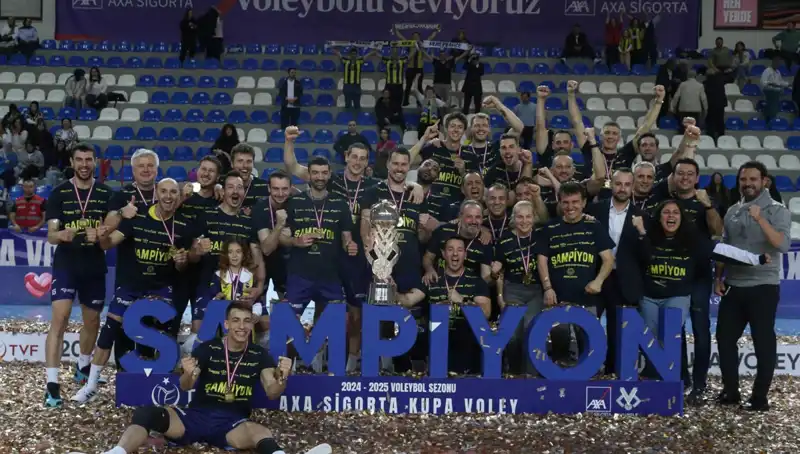 Fenerbahçe, Kupa Voley'de Tarih Yazdı, Şampiyonluğa Uzandı!